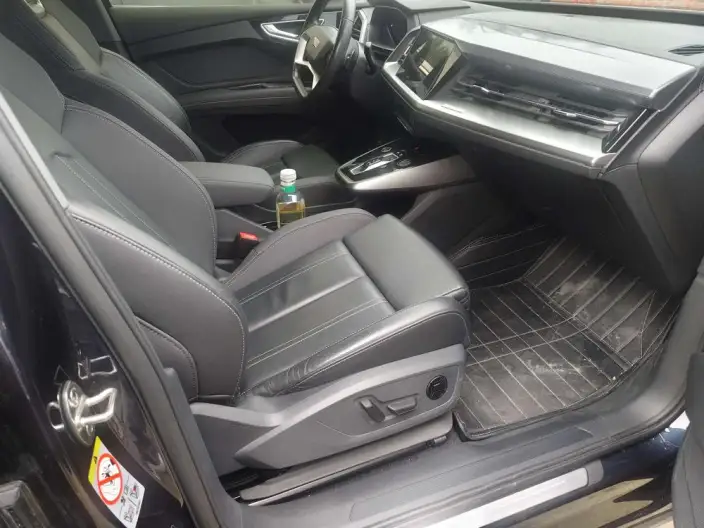Audi Q4 e-tron 2023 Model 40 e-tron Chuangxing Edition – фото 9