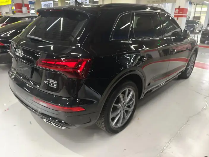 Audi Q5L 2023 Model 40T Luxury Dynamic Model – фото 6