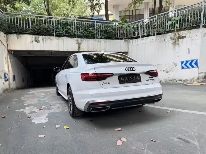Audi A4 L 2024 Model 40 TFSI Luxury Dynamic Model – фото 4