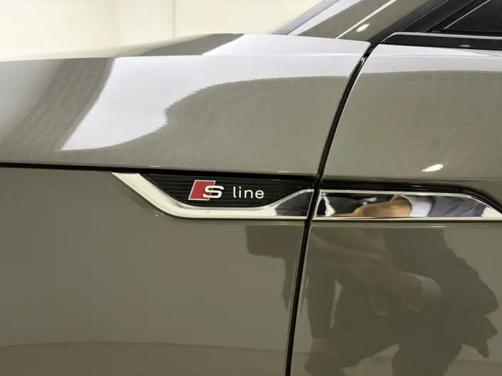 Audi A5 2024 Model Sportback 40 TFSI quattro Luxury Dynamic Model – фото 10