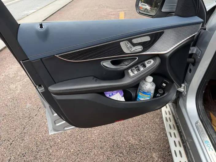 Mercedes-Benz EQC 2022 Model EQC 400 4MATIC – фото 6