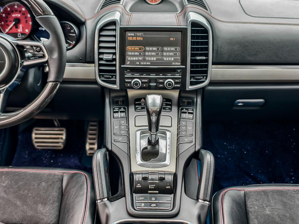 Cayenne 2015 модификация Cayenne GTS 3.6T – фото 13