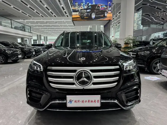 Mercedes-Benz GLS 2026 Model GLS 450 4MATIC Dynamic Model – фото 2