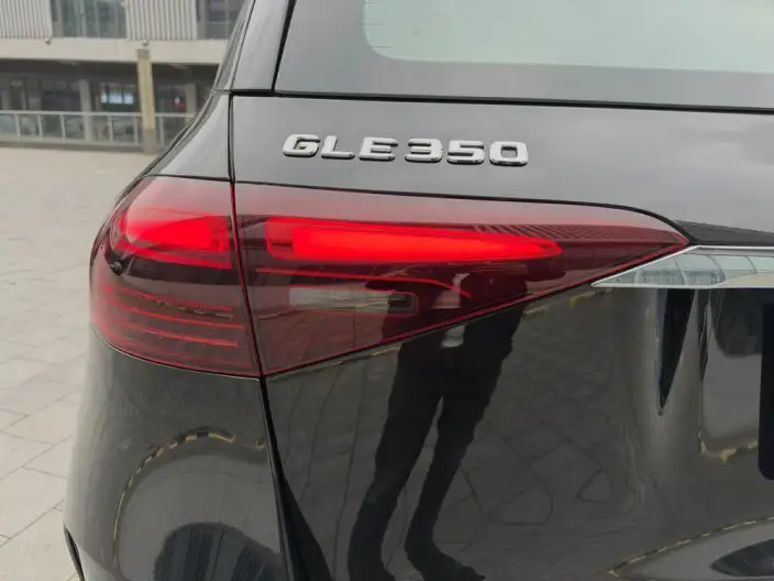 Mercedes-Benz GLE Imported 2025 Model GLE 350 4MATIC Fashion Model – фото 8
