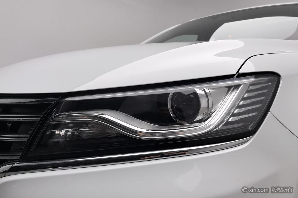 Roewe RX5 Модель 2018 года 20T 2WD автоматическое Internet Zhihui Edition – фото 7
