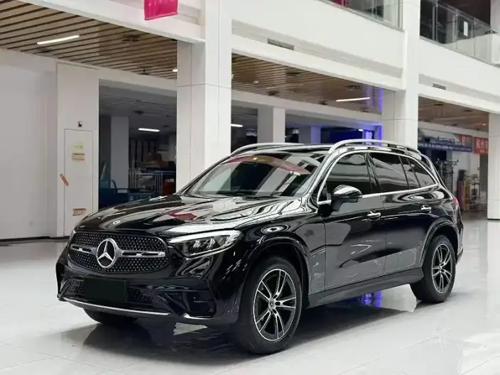 Mercedes-Benz GLC 2024 Model GLC 260 L 4MATIC Dynamic Model 7 seat – фото 1