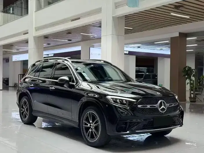 Mercedes-Benz GLC 2024 Model GLC 260 L 4MATIC Dynamic Model 7 seat – фото 3
