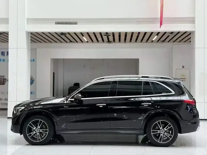 Mercedes-Benz GLC 2024 Model GLC 260 L 4MATIC Dynamic Model 7 seat – фото 4