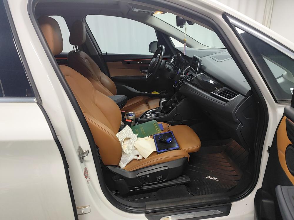 BMW 2 Series Active Tourer 2016 модификация 220i Luxury Design Set – фото 11