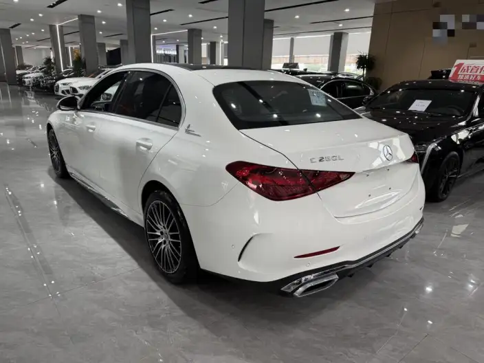 Mercedes-Benz C-Class 2022 Model C 260 L Sports Edition – фото 4