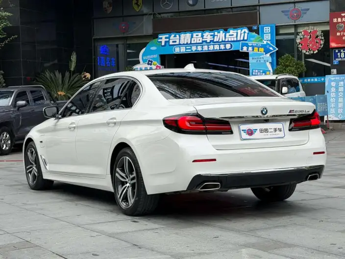 BMW 5 Series PHEV 2021 Model Facelift 535Le Luxury Set – фото 4