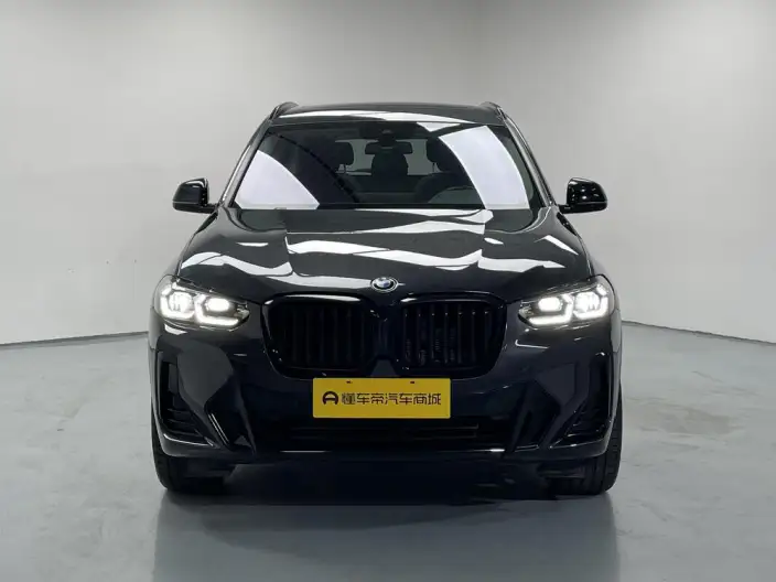 BMW X3 2022 Model xDrive30i Leading Model M Night Set – фото 2