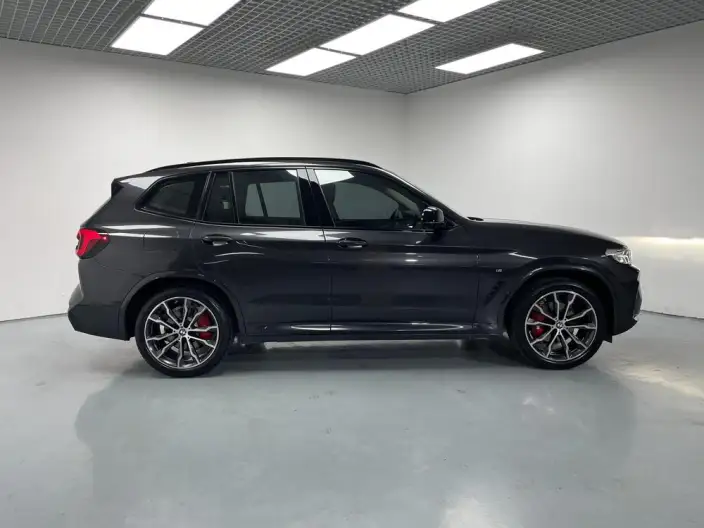 BMW X3 2022 Model xDrive30i Leading Model M Night Set – фото 8