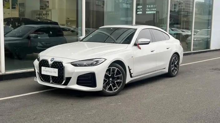 BMW 4 Series 2022 Model 425i Gran Coupe M Sports Set – фото 1
