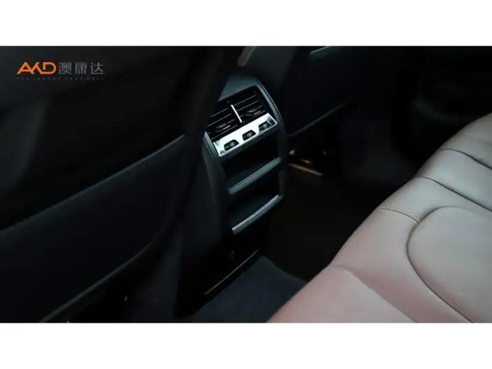 BMW X6 2022 Model xDrive40i M Sports Set – фото 5