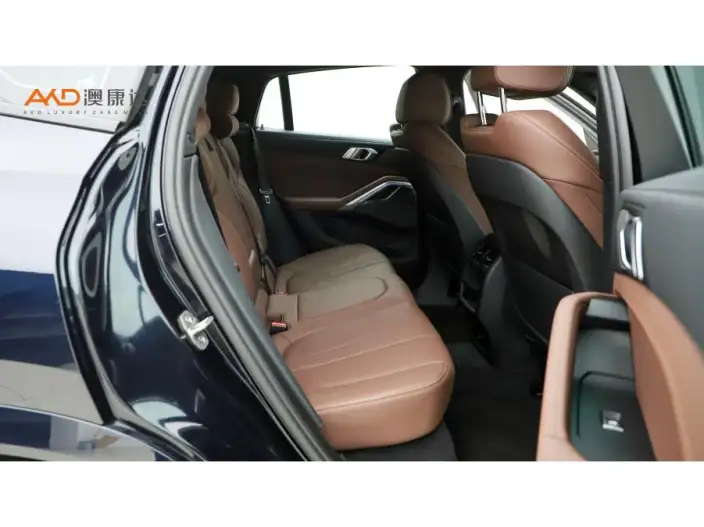 BMW X6 2022 Model xDrive40i M Sports Set – фото 8