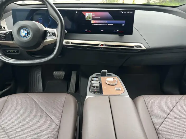 BMW iX 2022 Model xDrive40 – фото 7