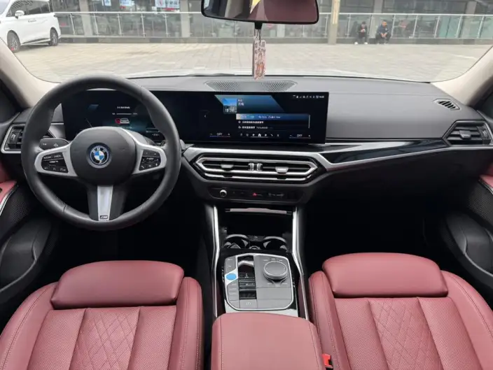 BMW i3 2025 Model eDrive35L – фото 9