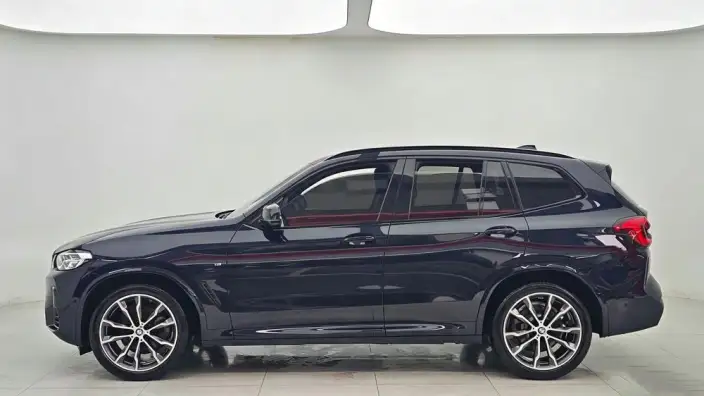 BMW X3 2023 Model xDrive30i Leading Model M Night Set – фото 4