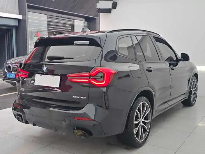 BMW X3 2023 Model xDrive30i Leading Model M Night Set – фото 7