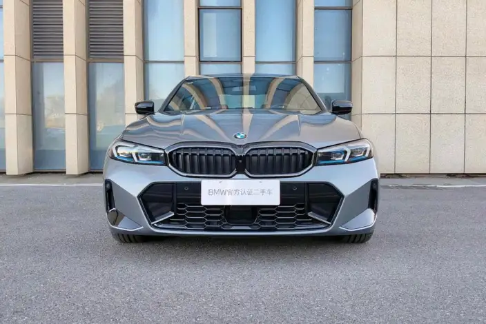 BMW 3 Series 2025 Model 330Li Exclusive Model M Sports Night Set – фото 2