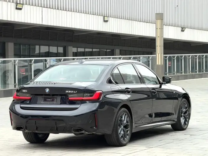 BMW 3 Series 2025 Model 330Li M Sports Night Set – фото 4