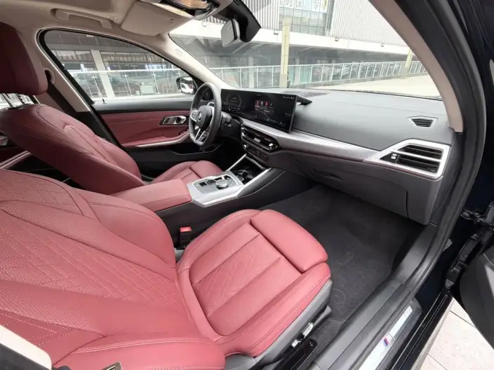 BMW 3 Series 2025 Model 330Li M Sports Night Set – фото 6