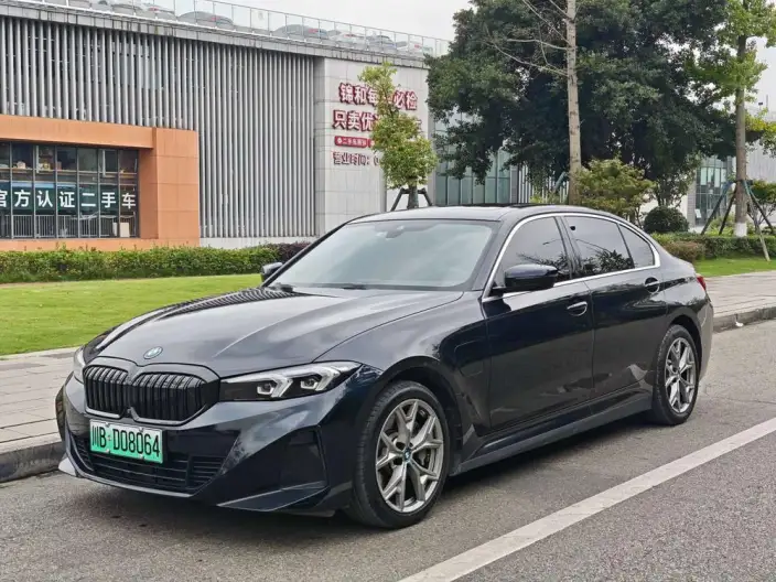 BMW i3 2023 Model eDrive35L – фото 1