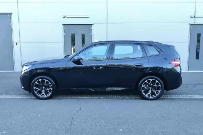 BMW X3 2026 Model xDrive25L M Sports Night Set – фото 3