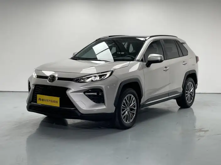 Toyota Wildlander 2023 Model 2.0L 2WD Luxury PLUS Edition – фото 1
