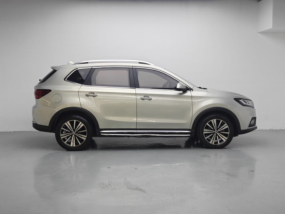 Roewe eRX5 2017 модификация 50T Hybrid Connected Noble Ultimate Edition – фото 8