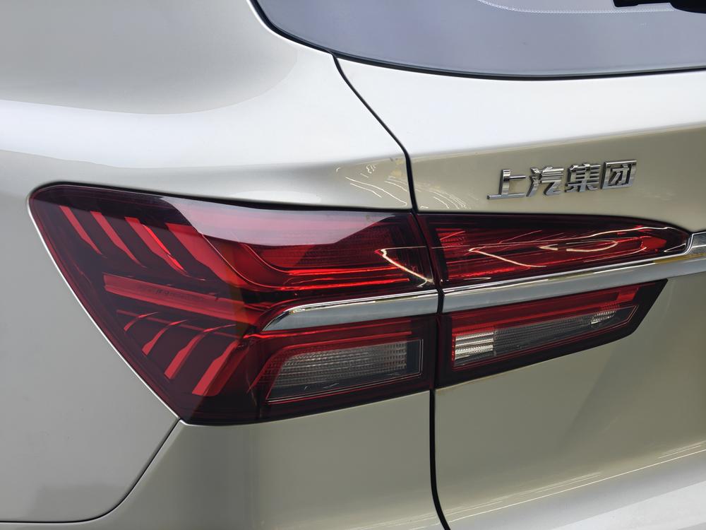 Roewe eRX5 2017 модификация 50T Hybrid Connected Noble Ultimate Edition – фото 13