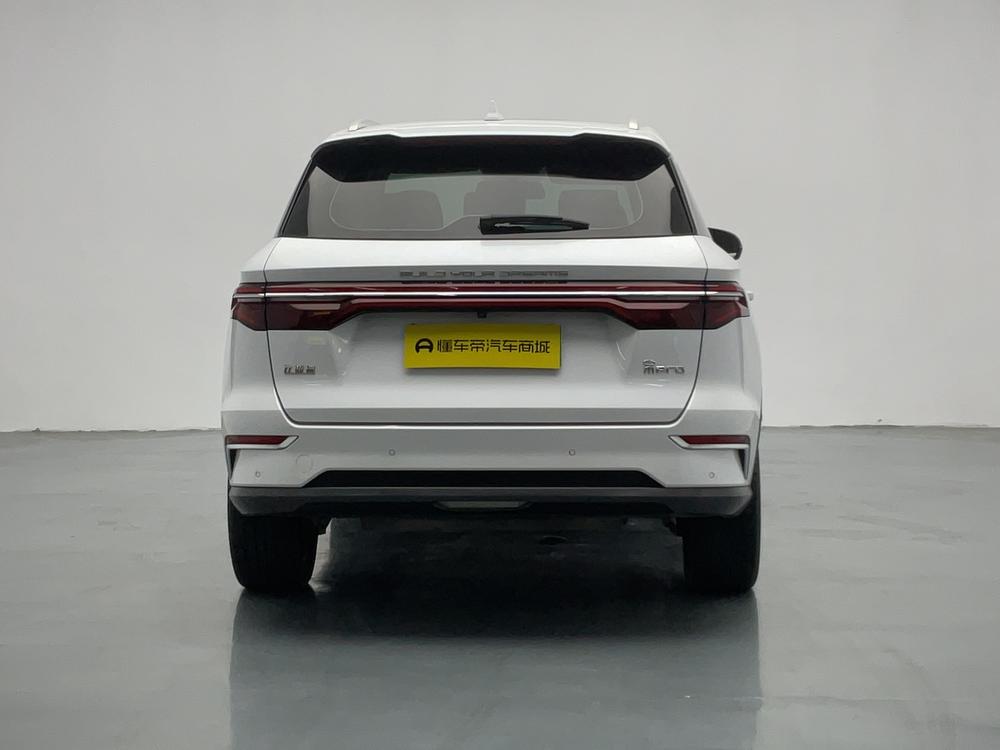 BYD Song Pro DM Модель 2019 года DM 1.5T 4WD performance version Luxury – фото 6