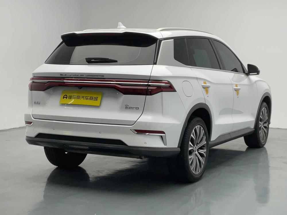BYD Song Pro DM Модель 2019 года DM 1.5T 4WD performance version Luxury – фото 7