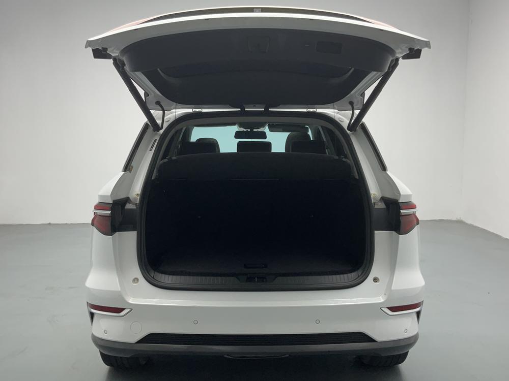 BYD Song Pro DM Модель 2019 года DM 1.5T 4WD performance version Luxury – фото 20