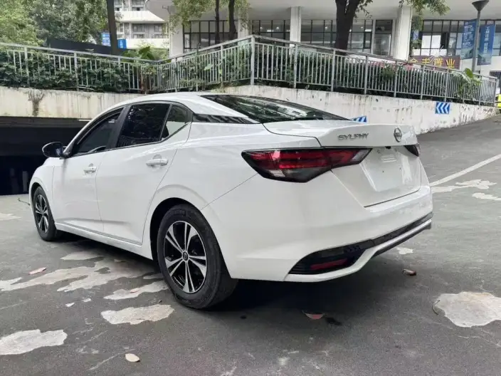 Nissan Sylphy 2023 Model 1.6L CVT Yuexiang Edition