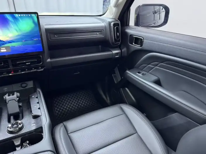 HAVAL Menglong PHEV 2024 Model 1.5T Hi4 102 Air – фото 9