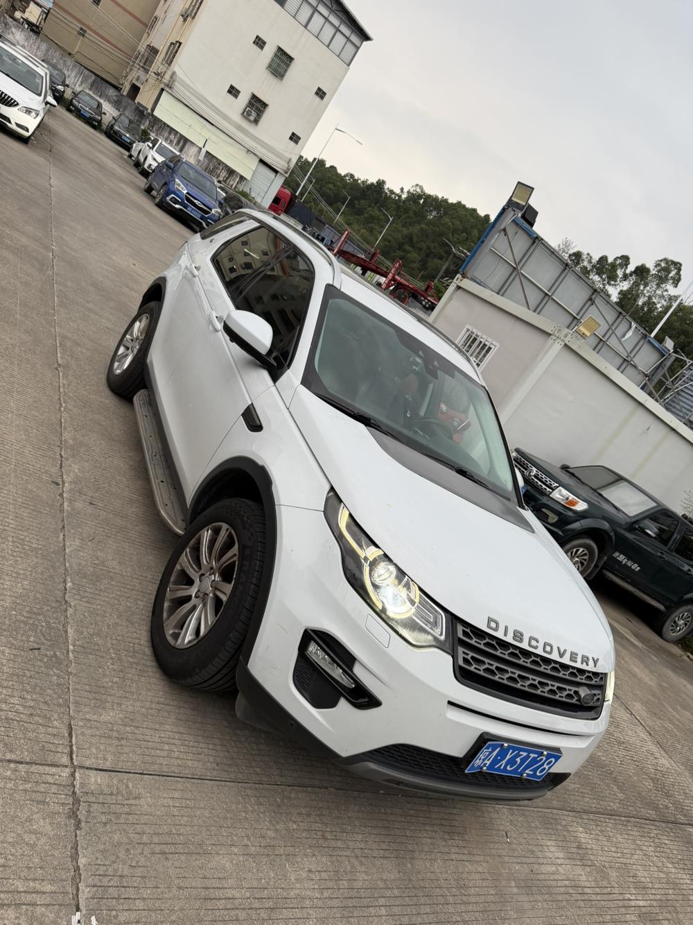 Land Rover Discovery Sport 2016 2.0T S E – фото 3