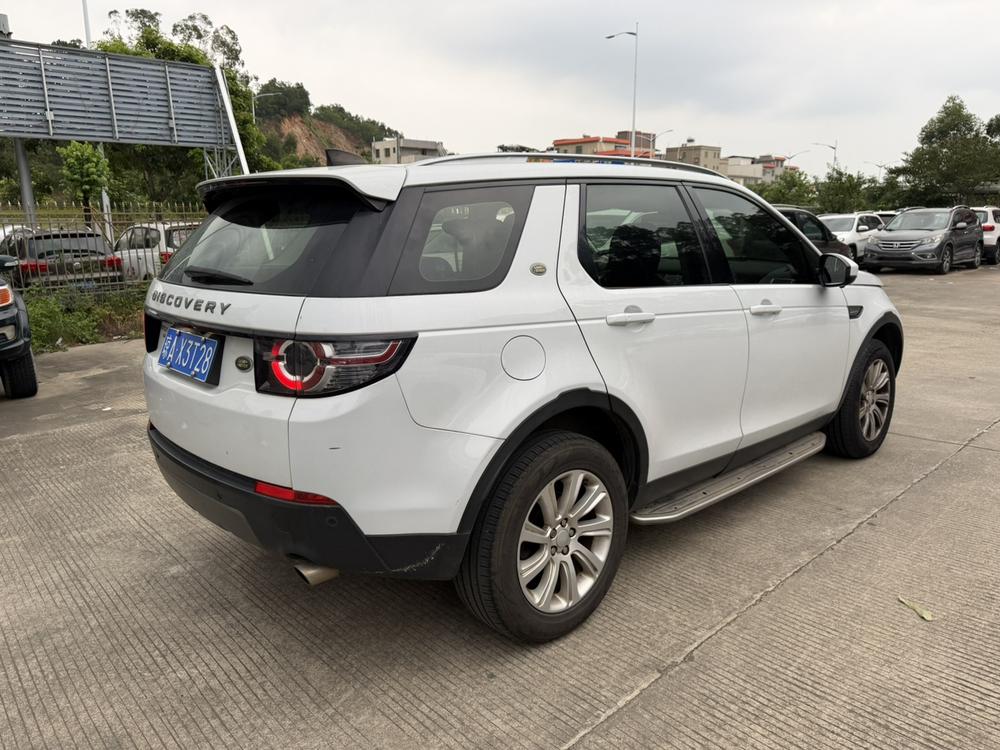 Land Rover Discovery Sport 2016 2.0T S E – фото 5