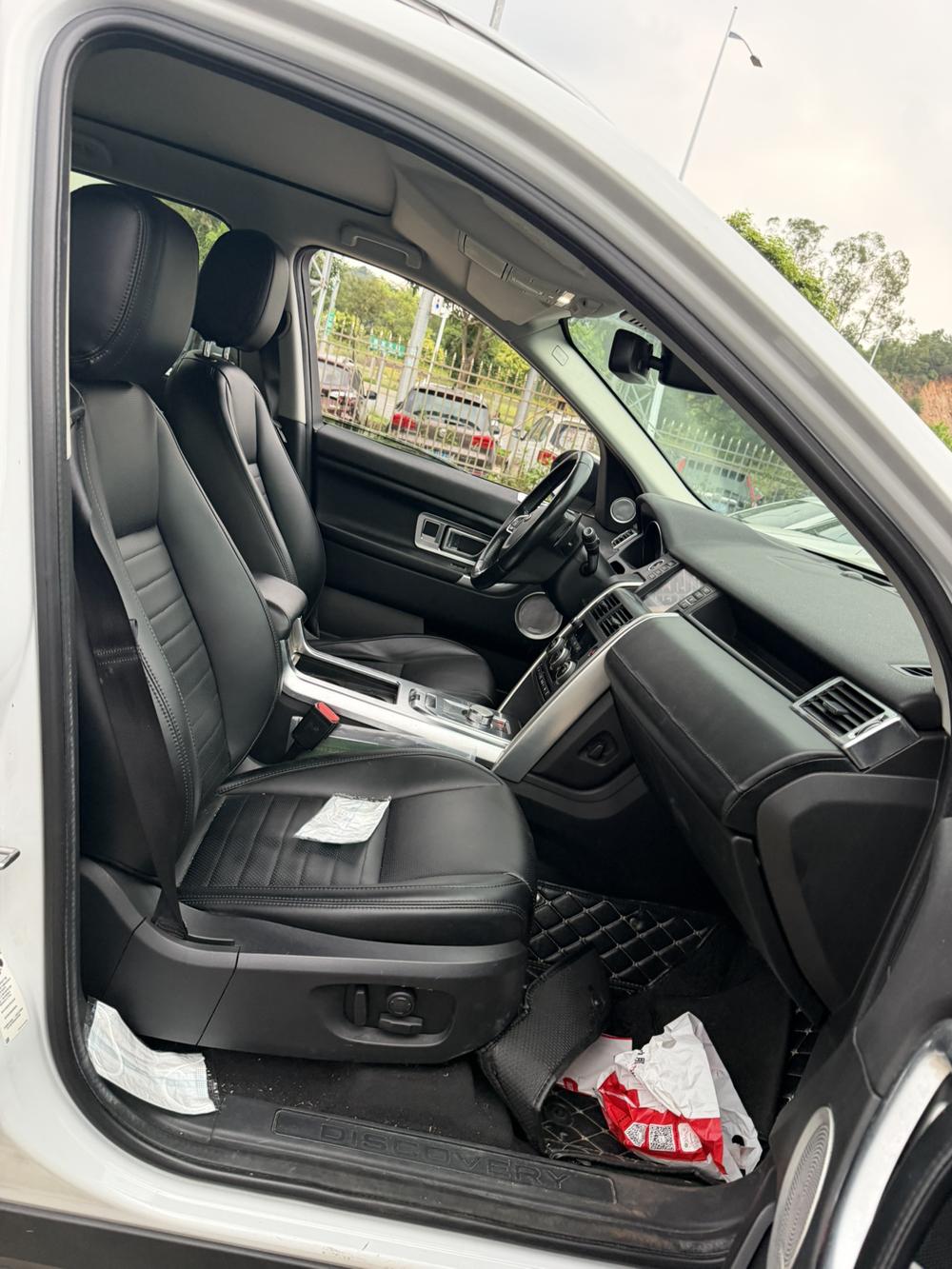 Land Rover Discovery Sport 2016 2.0T S E – фото 9