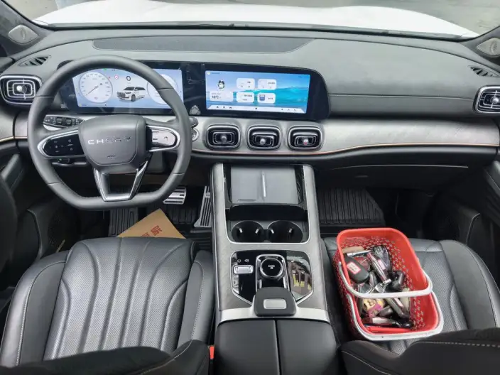 Chery Tiggo 9 2025 Model 2.0T DCT 2WD Luxury Xiang Edition – фото 7