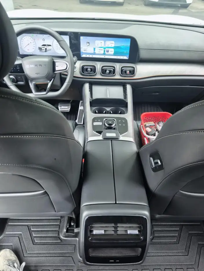Chery Tiggo 9 2025 Model 2.0T DCT 2WD Luxury Xiang Edition – фото 10