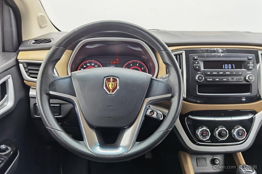 Jinbei F50 2017 модификация 1.6L Manual Comfort – фото 14