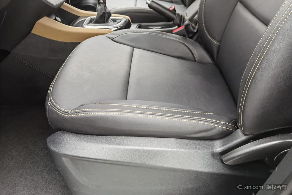Jinbei F50 2017 модификация 1.6L Manual Comfort – фото 18
