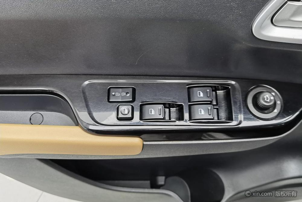 Jinbei F50 2017 модификация 1.6L Manual Comfort – фото 22