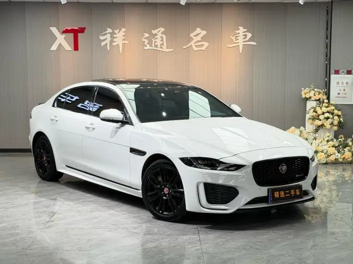 Jaguar XE L 2021 Model 2.0T 250PS Obsidian Black Sports Edition – фото 3