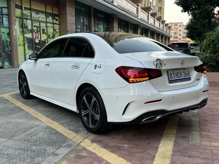 Mercedes-Benz A-class 2024 Model A 200 L Dynamic Edition – фото 5