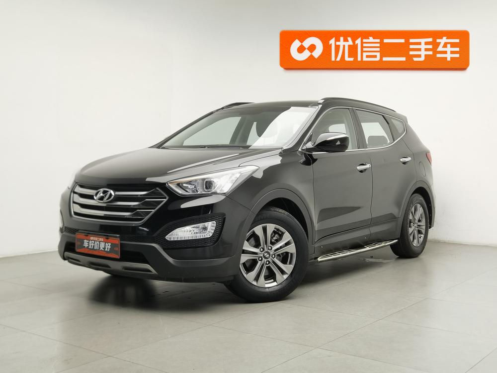 Hyundai Santa Fe 2015 модификация 2.0T автоматическое 2WD Intelligent 5 seat – фото 1