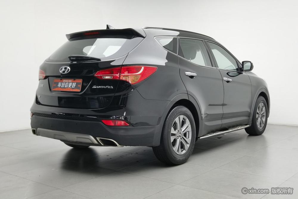 Hyundai Santa Fe 2015 модификация 2.0T автоматическое 2WD Intelligent 5 seat – фото 4