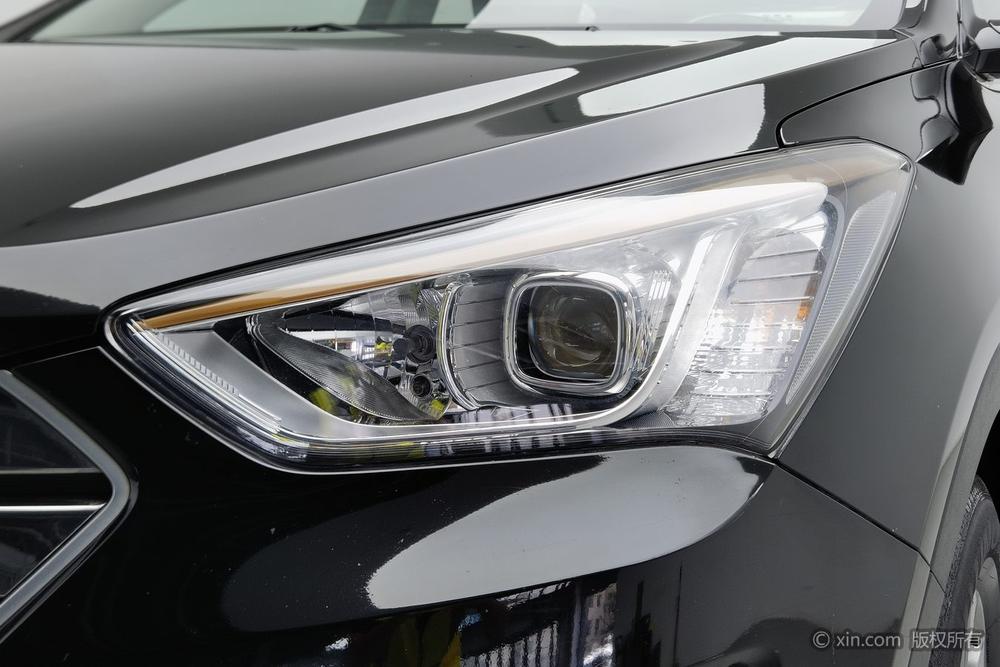 Hyundai Santa Fe 2015 модификация 2.0T автоматическое 2WD Intelligent 5 seat – фото 7